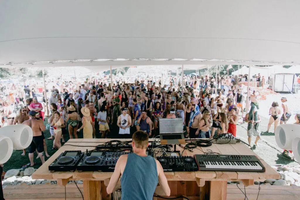 California, Los Angeles, Multi-Instrumentalist, DJ, Producer, DJ Equanimous, Nate Stein, Arise, The Merging Elements, Blissful Bass, Gravitas Music, Humming Bird, Burn The Light, Open, Medicine, Air Bender, Mason Vera Paine, Millennial